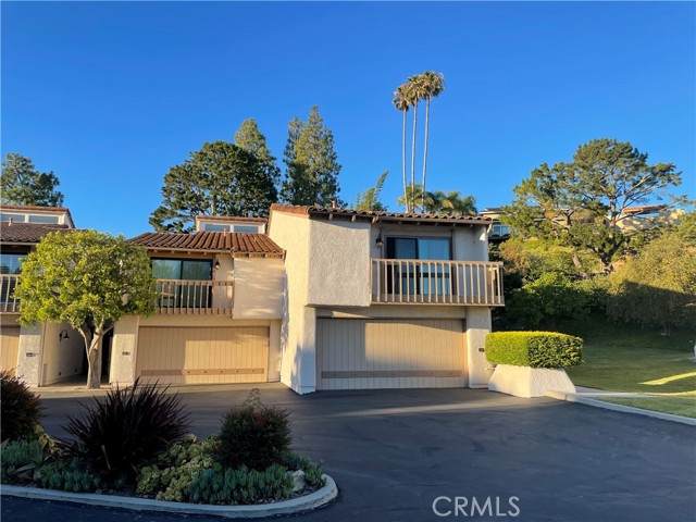 32 Seaview Drive - Photo 1