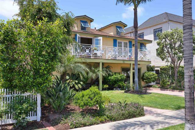 810 D Avenue - Photo 1
