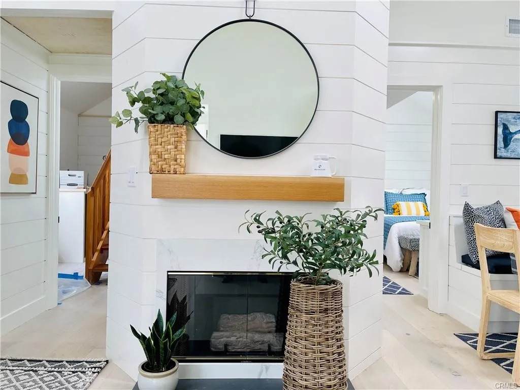 212 Garnet Avenue - Photo 1