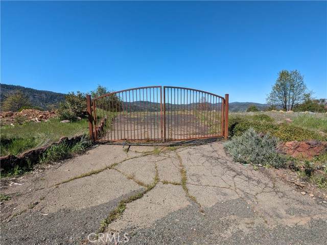 15295 Trinity - Photo 1