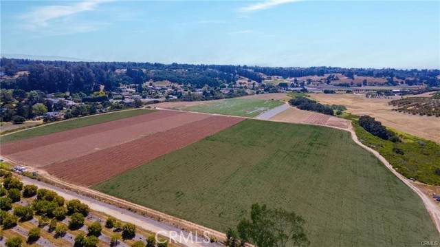 1680 Los Berros Road - Photo 1