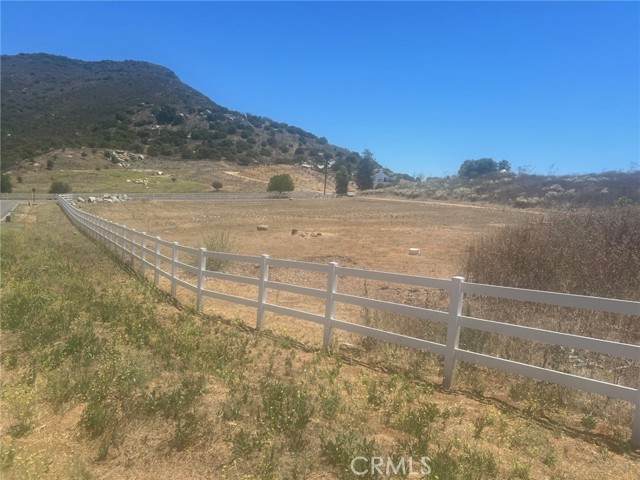 21757 Foli Ranch - Photo 1