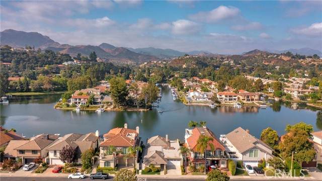 32200 Oakshore Drive - Photo 1