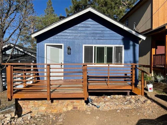 871 Maple Lane - Photo 1