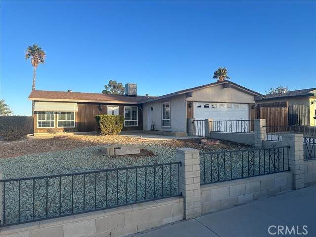 401 Fenmore Drive - Photo 1