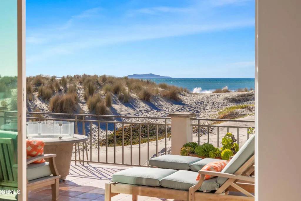 1571 Mandalay Beach Road - Photo 1