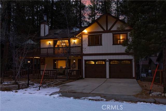 41984 Mapleleaf Drive - Photo 1