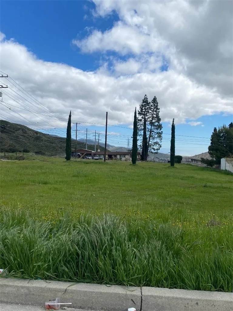 2400 N. San Gorgonio - Photo 1