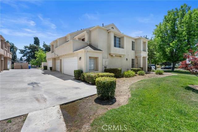 12016 Aspen Circle - Photo 1