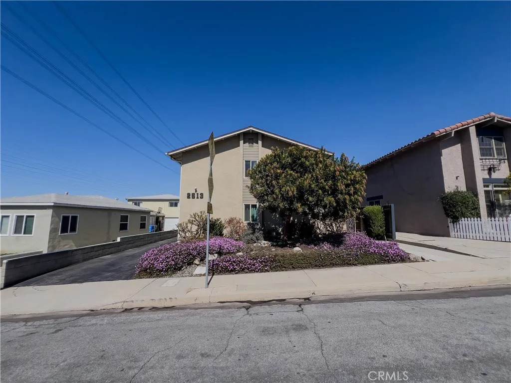 2513 Ruhland Avenue - Photo 1