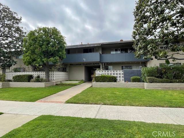 545 Holliston Avenue - Photo 1