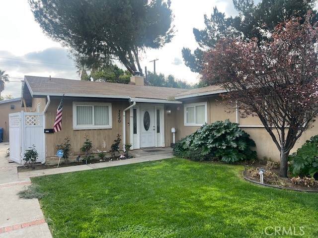 7232 Maynard - Photo 1