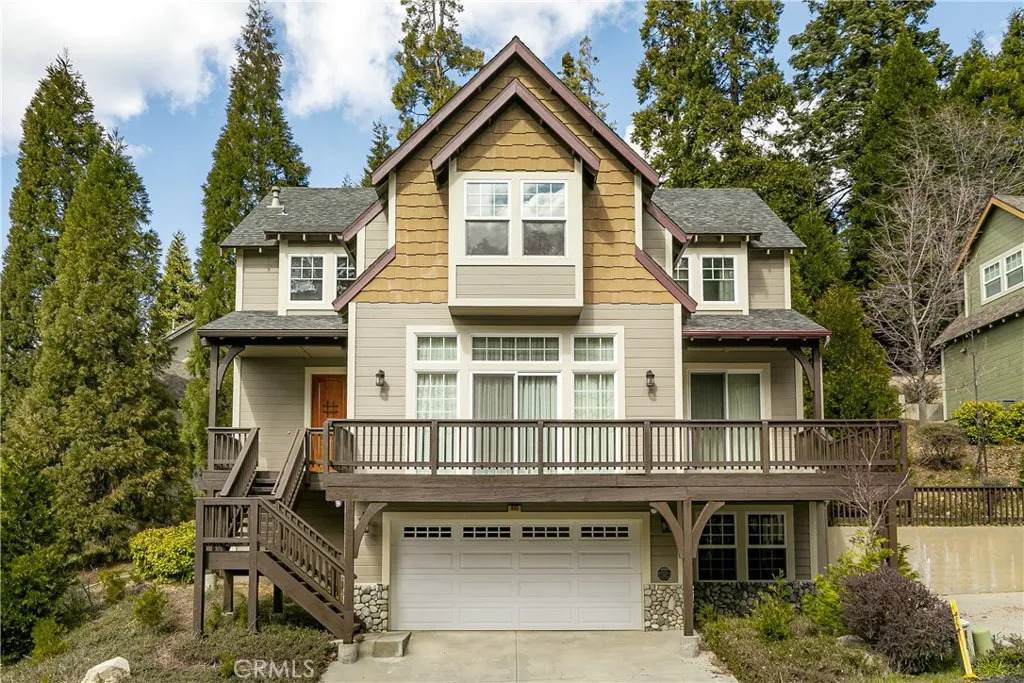 445 Clearwater Lane - Photo 1