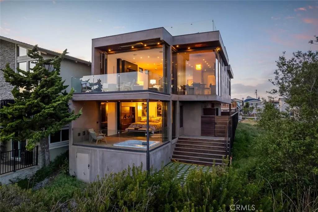 1839 Strand Way - Photo 1