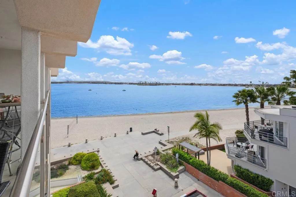 https://bt-photos.global.ssl.fastly.net/sandiego/orig_boomver_2_306414500-1.jpg