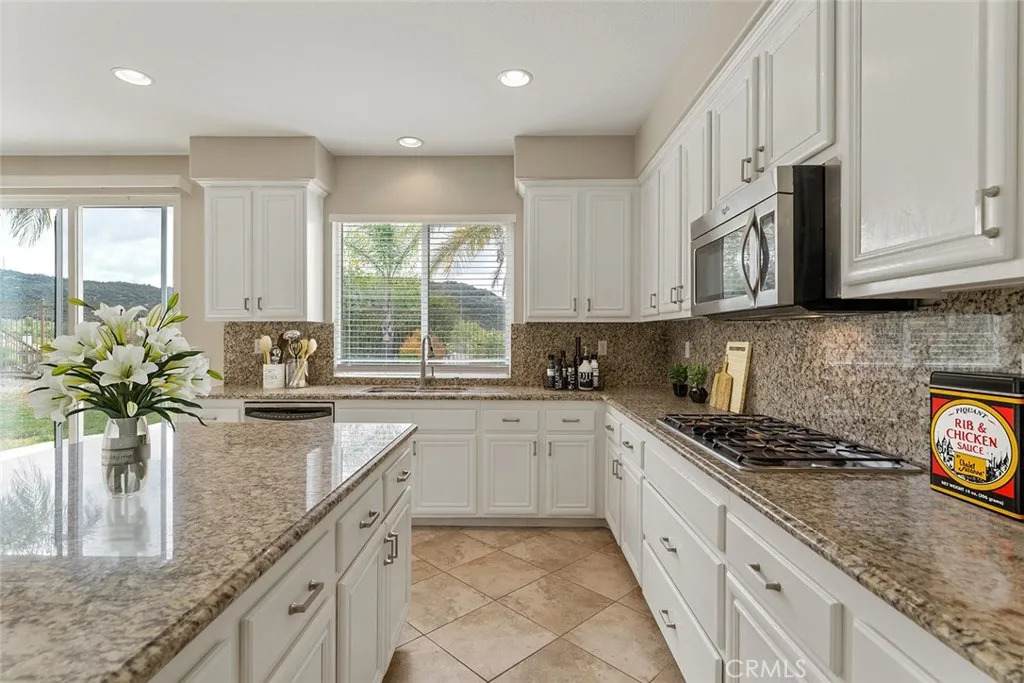 27062 Pumpkin Street - Photo 1