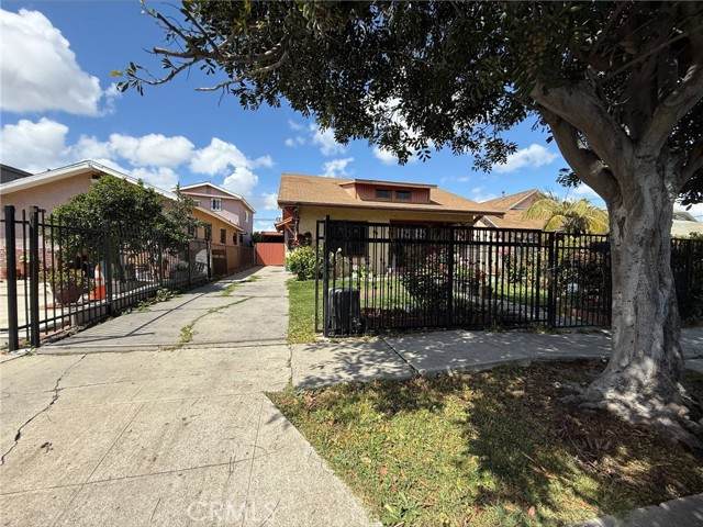 3115 60th Street - Photo 1