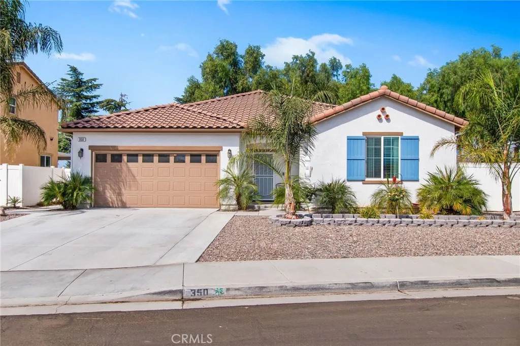 350 Robin Road - Photo 1