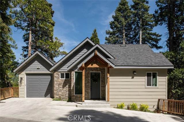 388 Primrose Circle - Photo 1