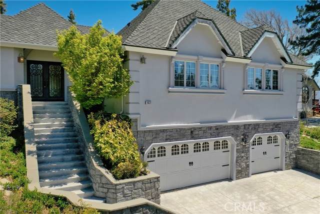 1031 Black Oaks Drive - Photo 1