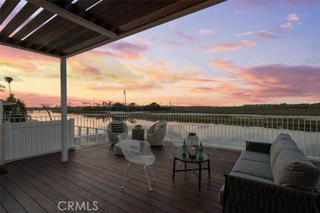 207 Canal Street - Photo 1