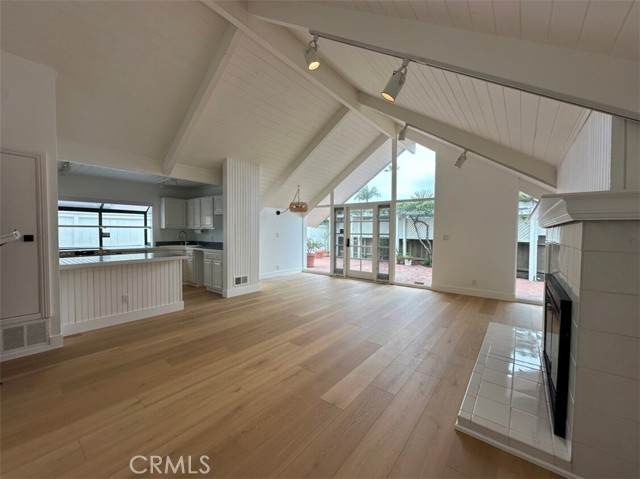 215 Jo Anne Place - Photo 1