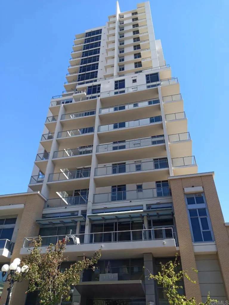 575 6th Avenue - Photo 1
