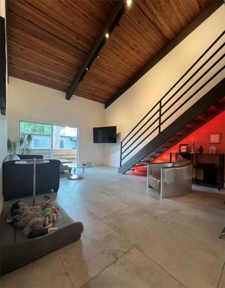 5460 White Oak Avenue - Photo 1