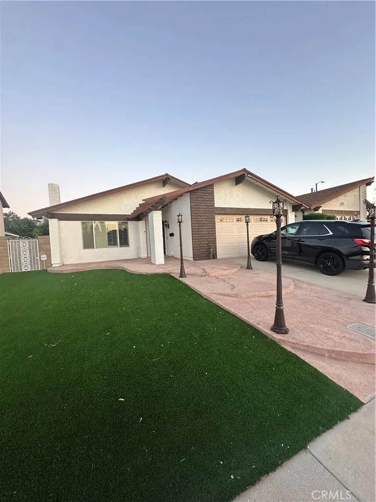 16420 Elm Haven Drive - Photo 1