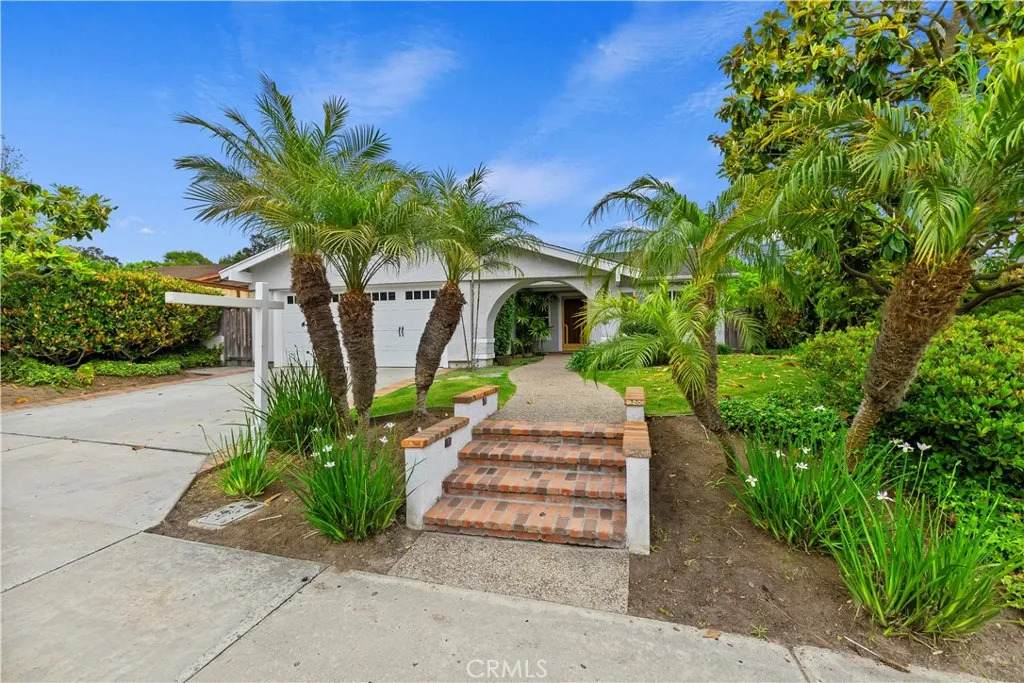 129 Five Crowns Way - Photo 1