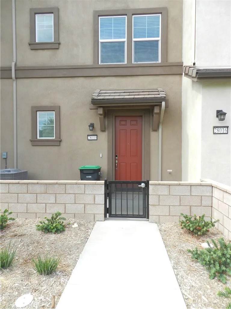 28010 Melrose Drive - Photo 1