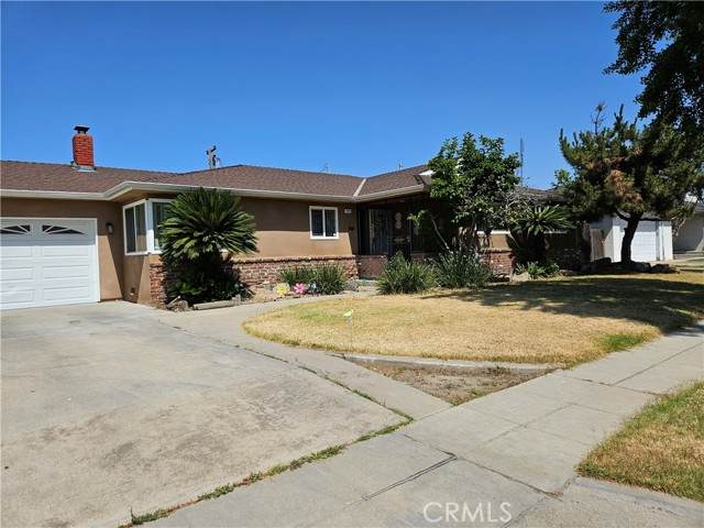 5495 Callisch Avenue - Photo 1