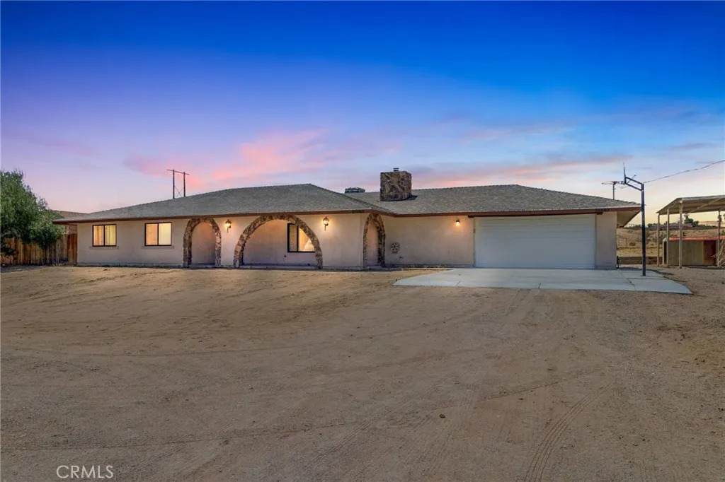 27363 Azurite Road - Photo 1