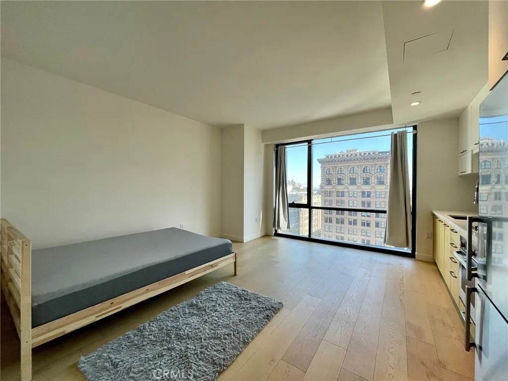 400 Broadway - Photo 1