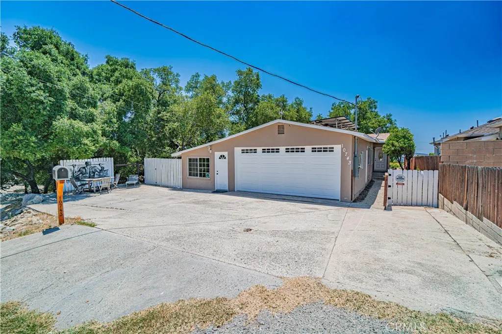 10743 Mountair Avenue - Photo 1