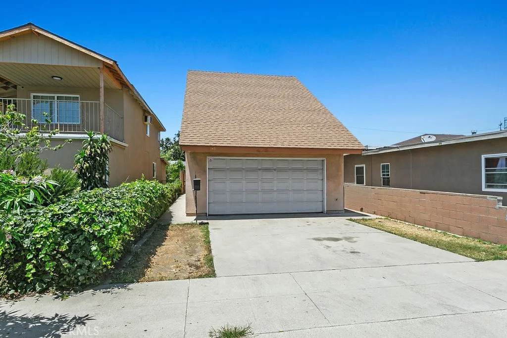 3431 Caspian Avenue - Photo 1