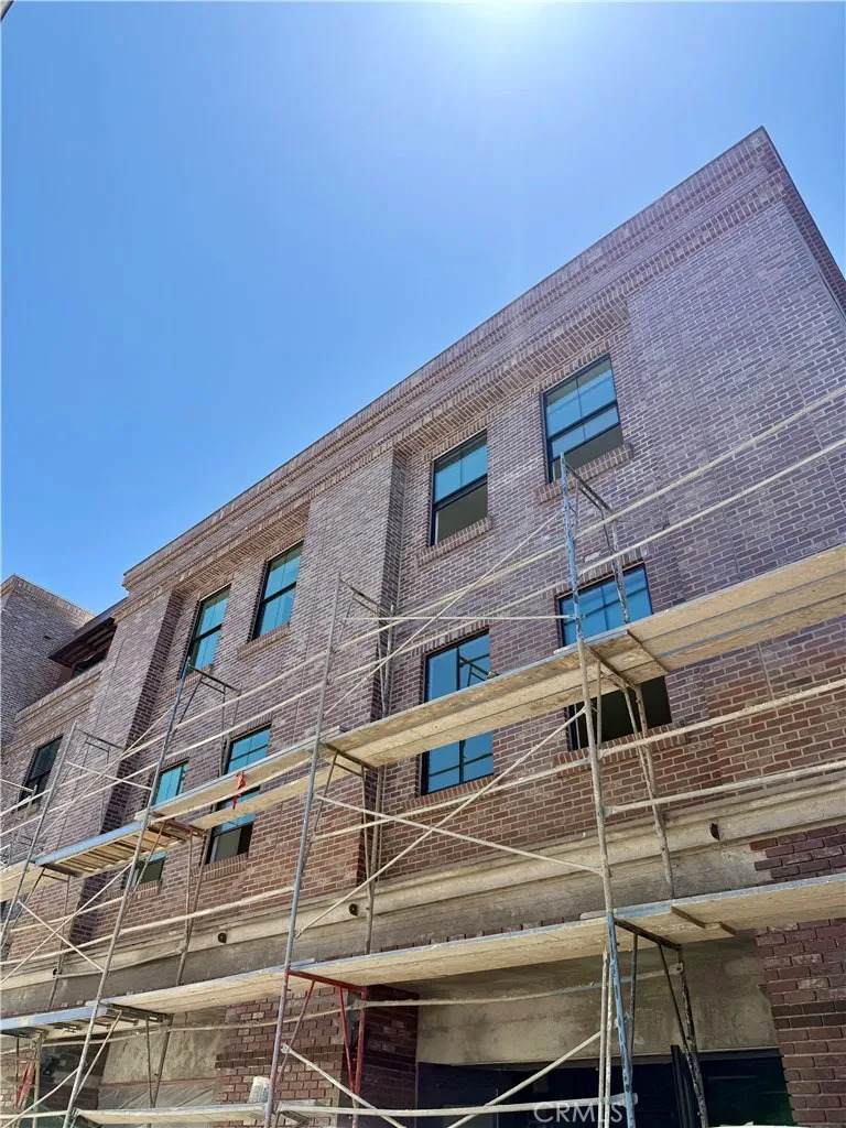 581 Higuera Street - Photo 1