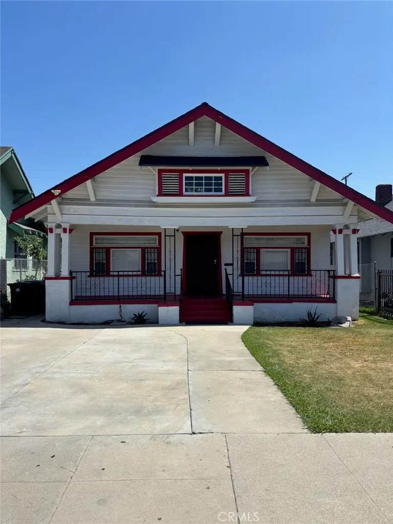 820 55th Street - Photo 1