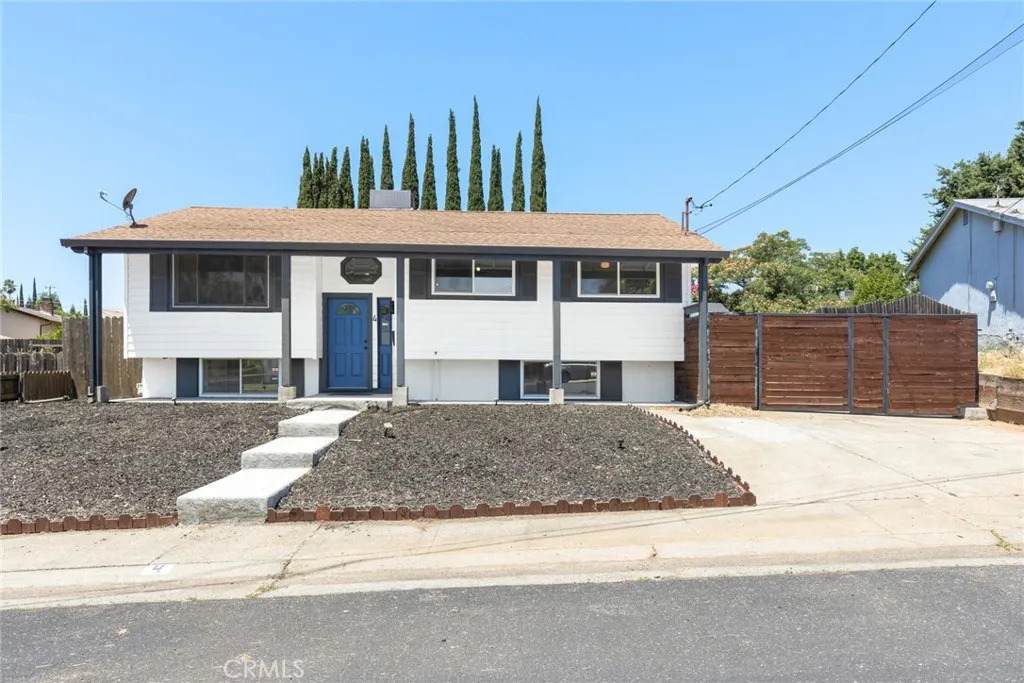 4 Las Plumas Way - Photo 1