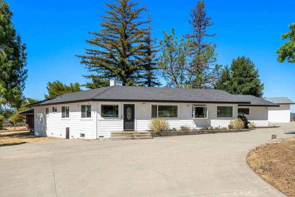 3545 Blackhawk Drive - Photo 1