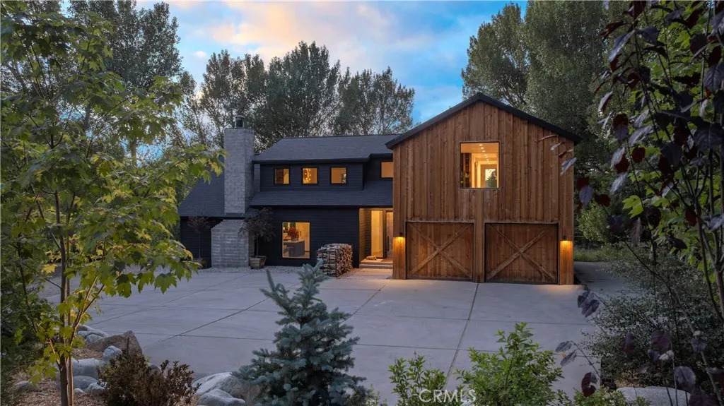 43612 Shasta Road - Photo 1