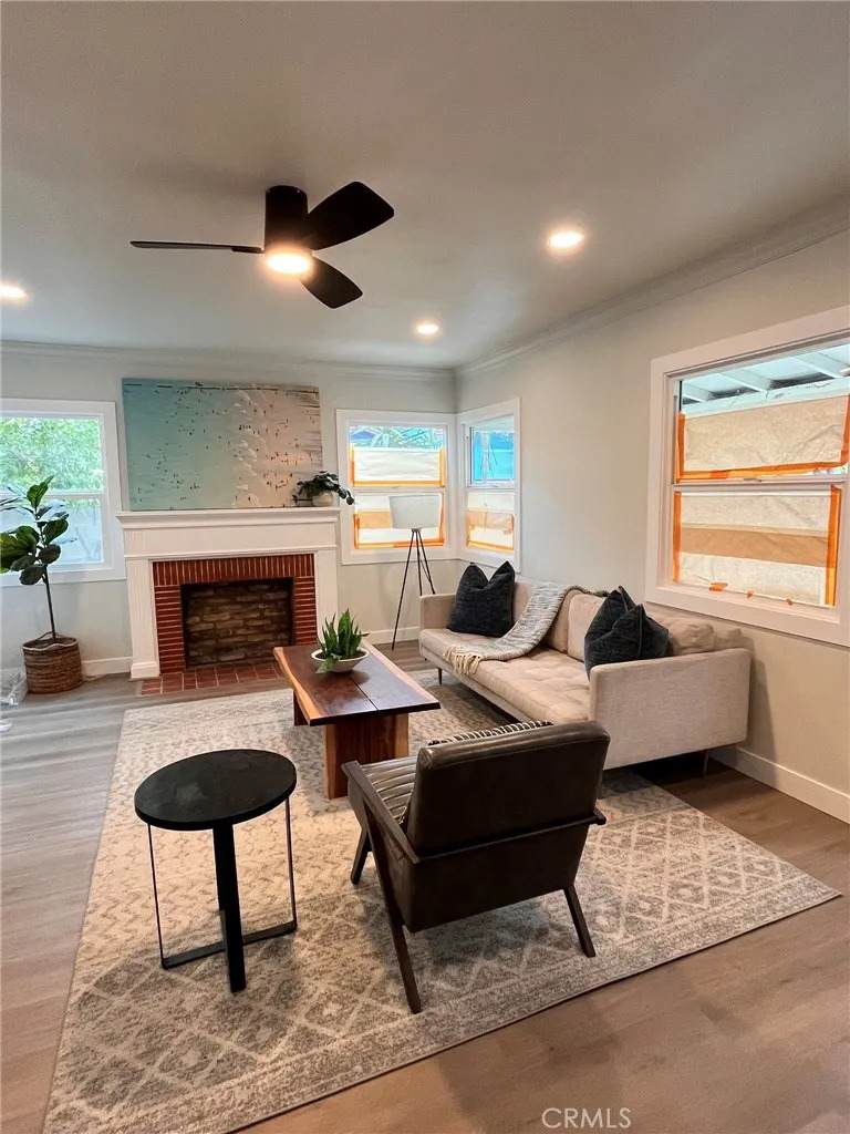 13723 Pinney Street - Photo 1