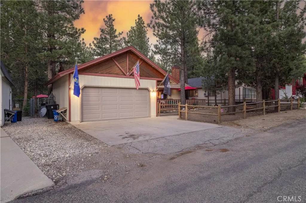 1064 Pine Lane - Photo 1