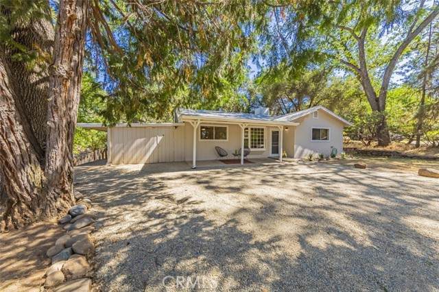 49820 Pierce Court - Photo 1