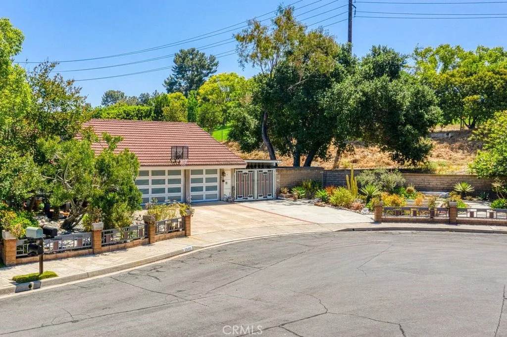 25495 Morningstar Road - Photo 1