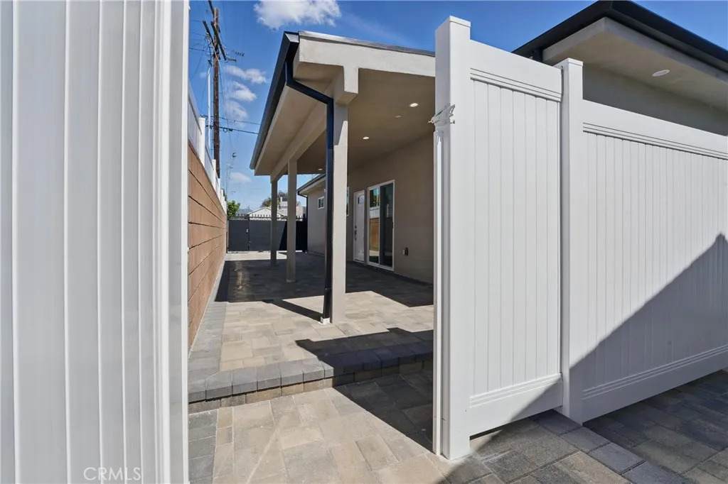 8144 Vantage Ave - Photo 1