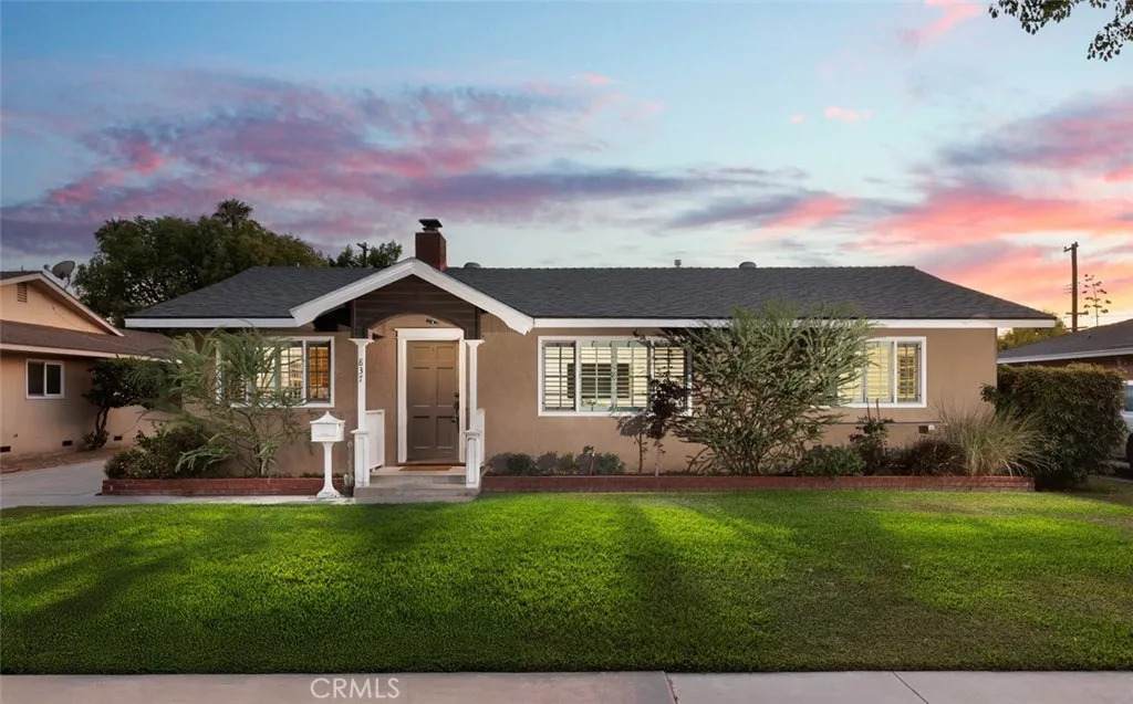 837 Clementine Street - Photo 1
