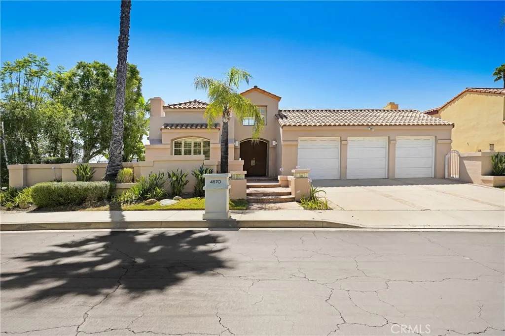 4570 Park Marbella - Photo 1