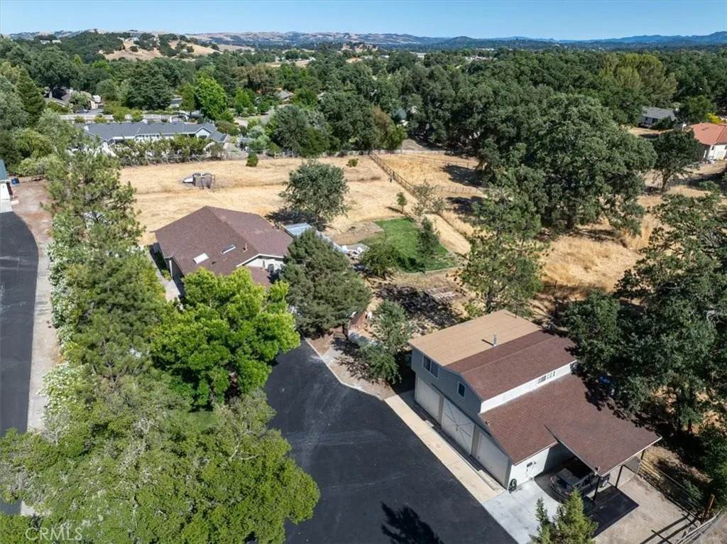 553 Well Road - Photo 1