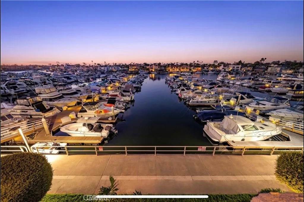 4165 Warner Avenue - Photo 1